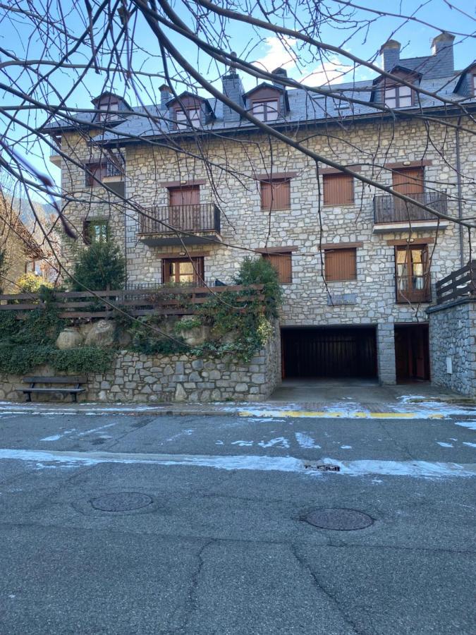 شقة Check-In Casas Cumbre De Benasque إريسته المظهر الخارجي الصورة