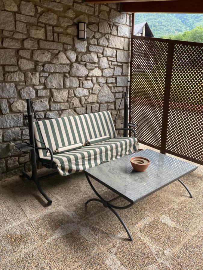 شقة Check-In Casas Cumbre De Benasque إريسته المظهر الخارجي الصورة